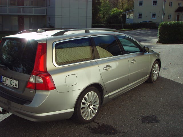Volvo V70 2010 – bild 3