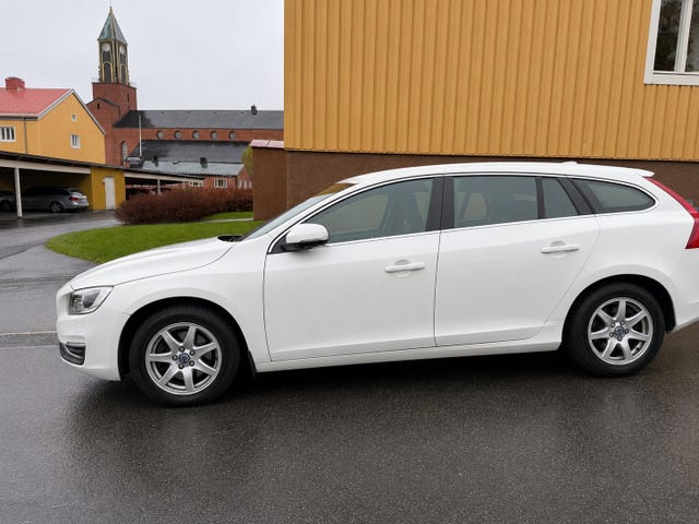 Volvo V60 2014 – bild 2