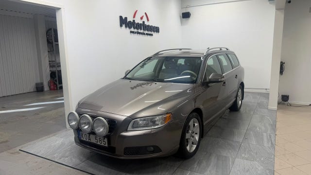 Volvo V70 2010