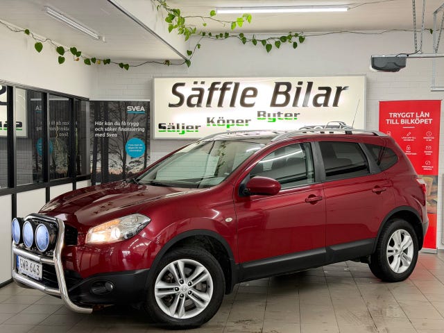 Nissan Qashqai+2 2011