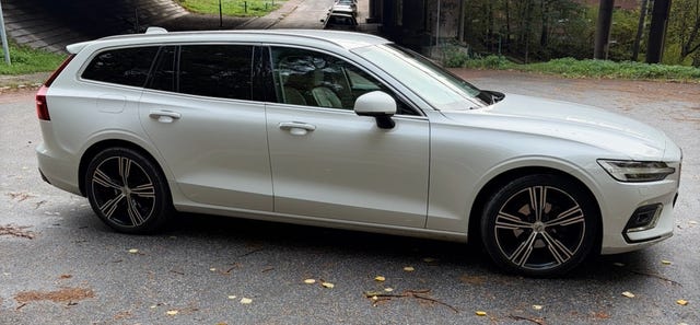 Volvo V60 2019 – bild 3