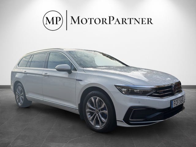 Volkswagen Passat 2023