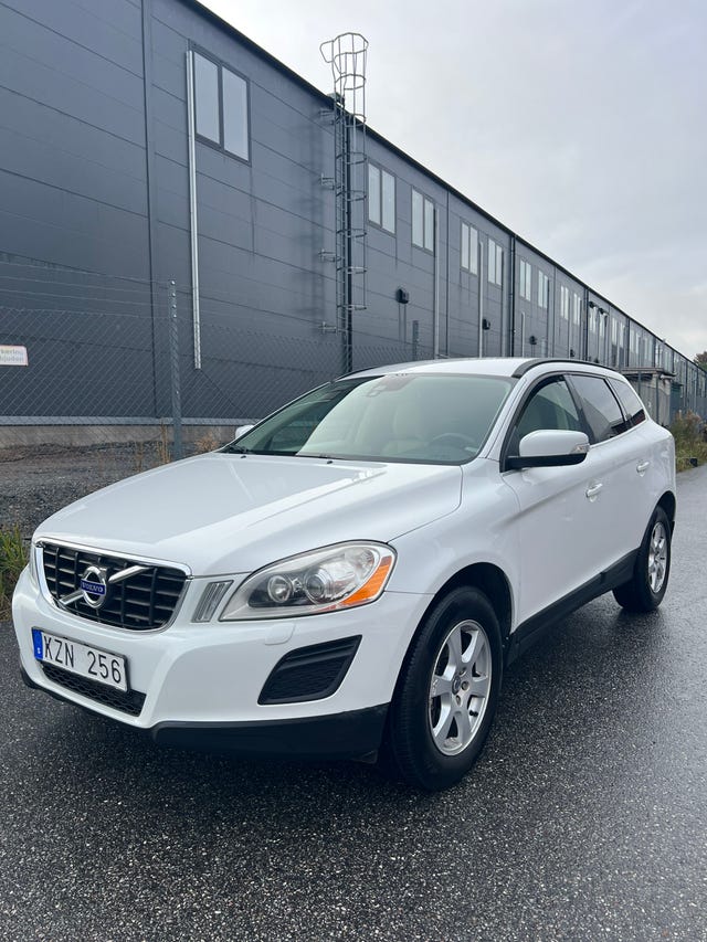 Volvo XC60 2011