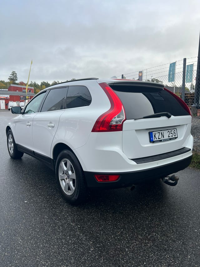 Volvo XC60 2011 – bild 2