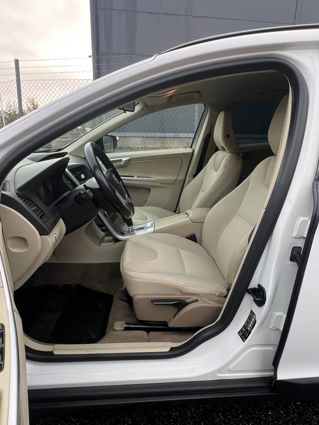 Volvo XC60 2011 – bild 4