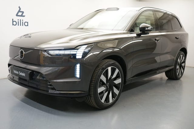 Volvo EX90 2025