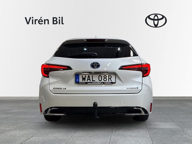 Toyota Corolla 2023 – bild 4