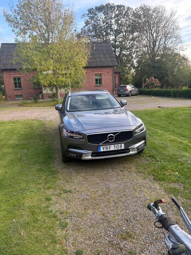 Volvo V90 Cross Country 2018