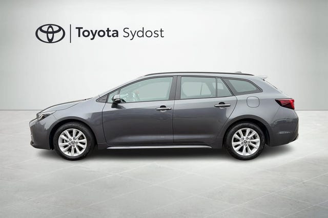 Toyota Corolla 2024 – bild 4