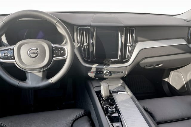 Volvo XC60 2025 – bild 4