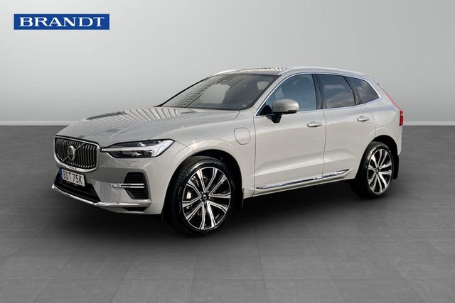 Volvo XC60 2025