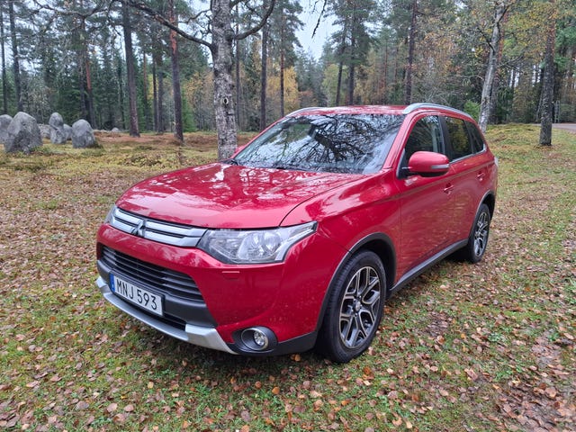 Mitsubishi Outlander 2014