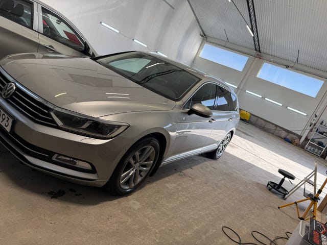 Volkswagen Passat 2015 – bild 3