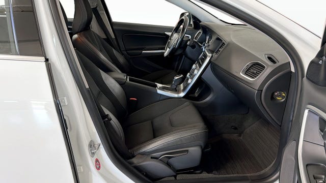 Volvo V60 2015 – bild 3