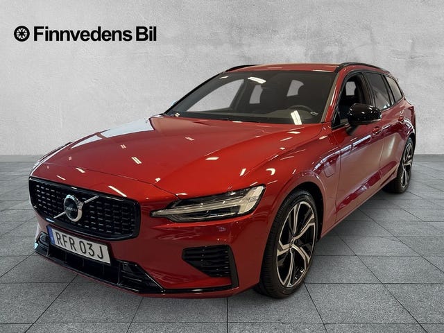 Volvo V60 2025