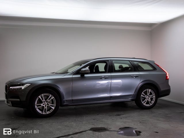 Volvo V90 Cross Country 2017 – bild 2