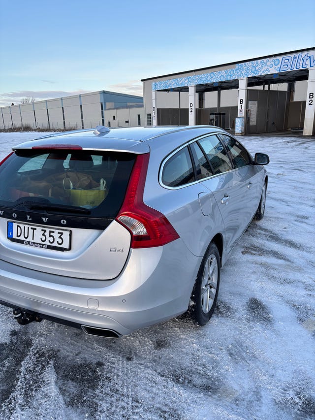 Volvo V60 2015 – bild 4