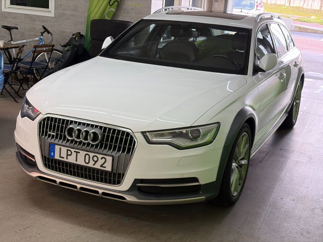 Audi A6 allroad 2014