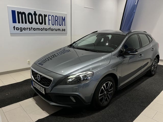 Volvo V40 Cross Country 2016