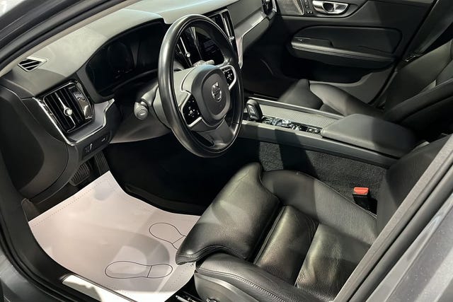 Volvo V60 2021 – bild 4