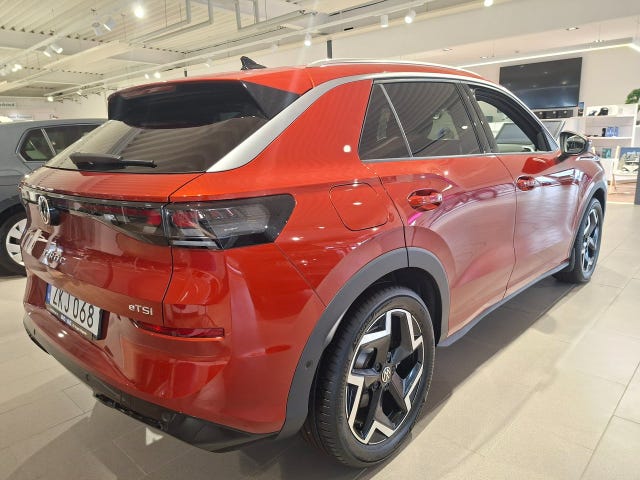 Volkswagen T-Roc 2026 – bild 3