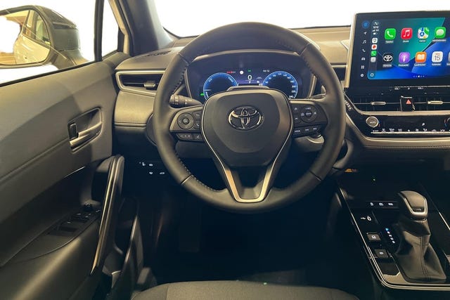 Toyota Corolla Cross 2026 – bild 3
