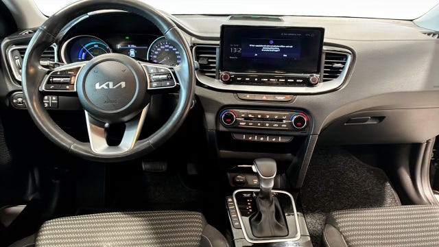 Kia Ceed 2024 – bild 4