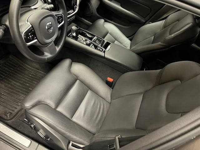 Volvo V60 2025 – bild 4