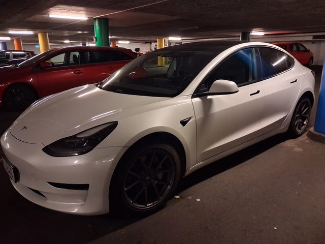 Tesla Model 3 2021