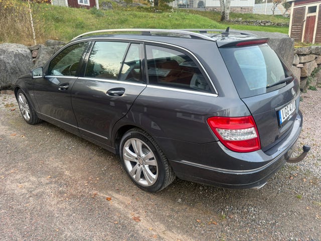Mercedes-Benz C250 2011 – bild 2
