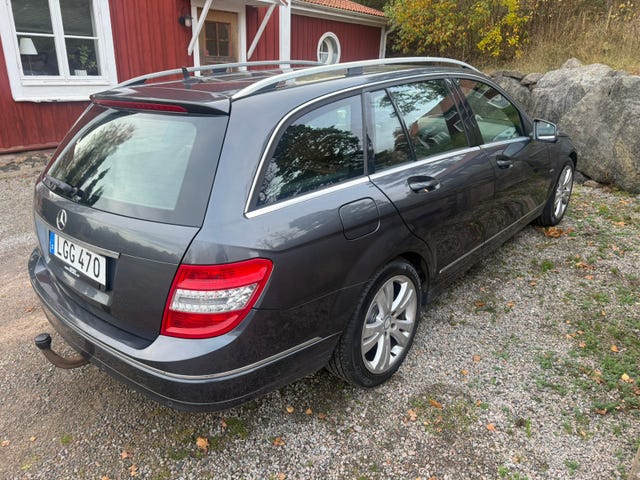 Mercedes-Benz C250 2011 – bild 3