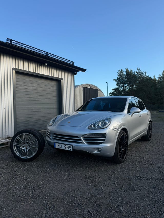 Porsche Cayenne S 2012