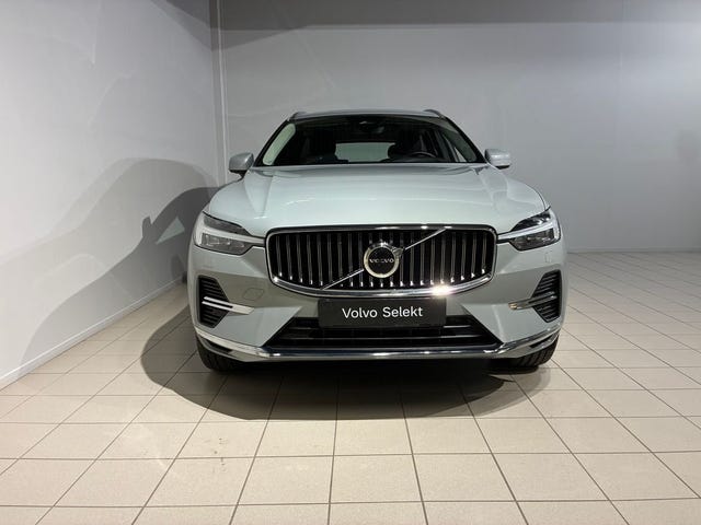 Volvo XC60 2025 – bild 2