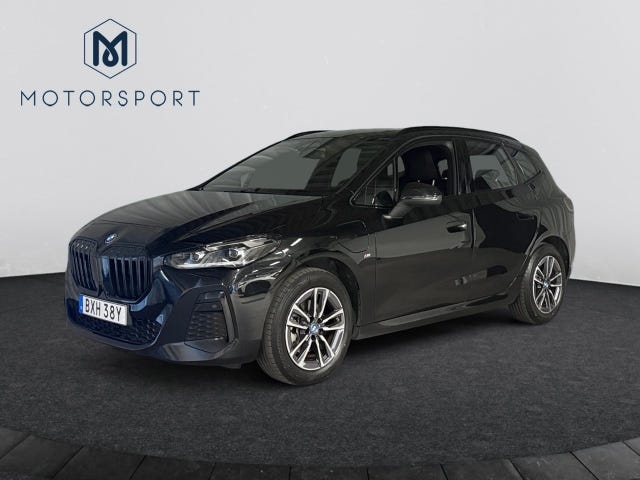 BMW 225e 2025