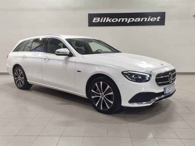 Mercedes-Benz E300 2021