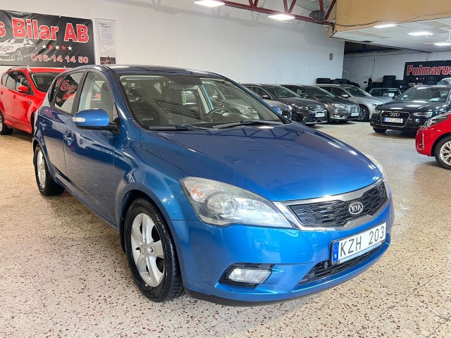 Kia Ceed 2011