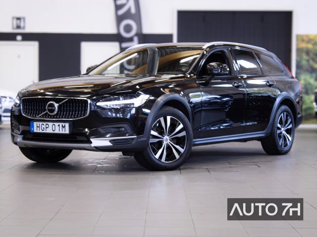 Volvo V90 Cross Country 2021