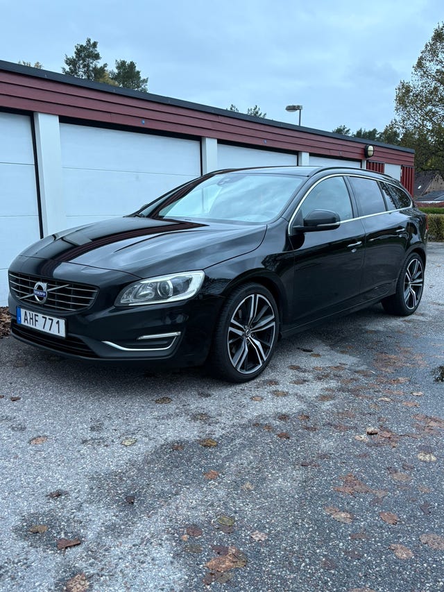 Volvo V60 2016