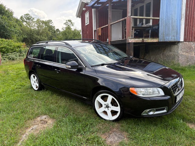Volvo V70 2011