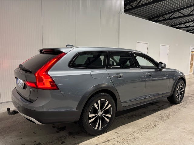 Volvo V90 Cross Country 2019 – bild 3