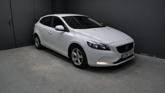 Volvo V40 2015