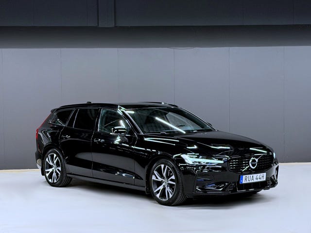 Volvo V60 2022