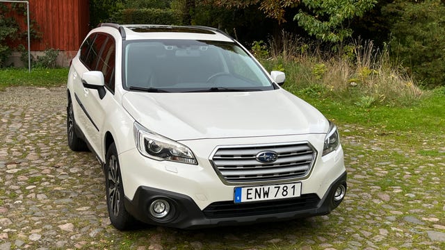Subaru Outback 2015