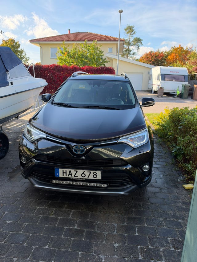 Toyota RAV4 2017