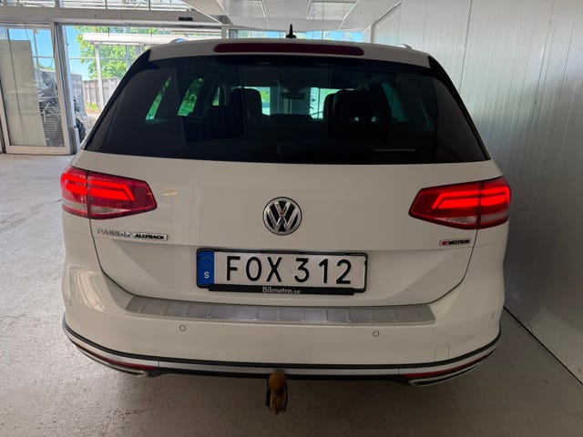 Volkswagen Passat Alltrack 2018 – bild 4
