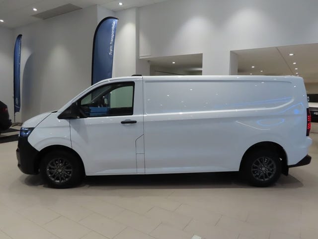 Volkswagen Transporter 2025 – bild 2