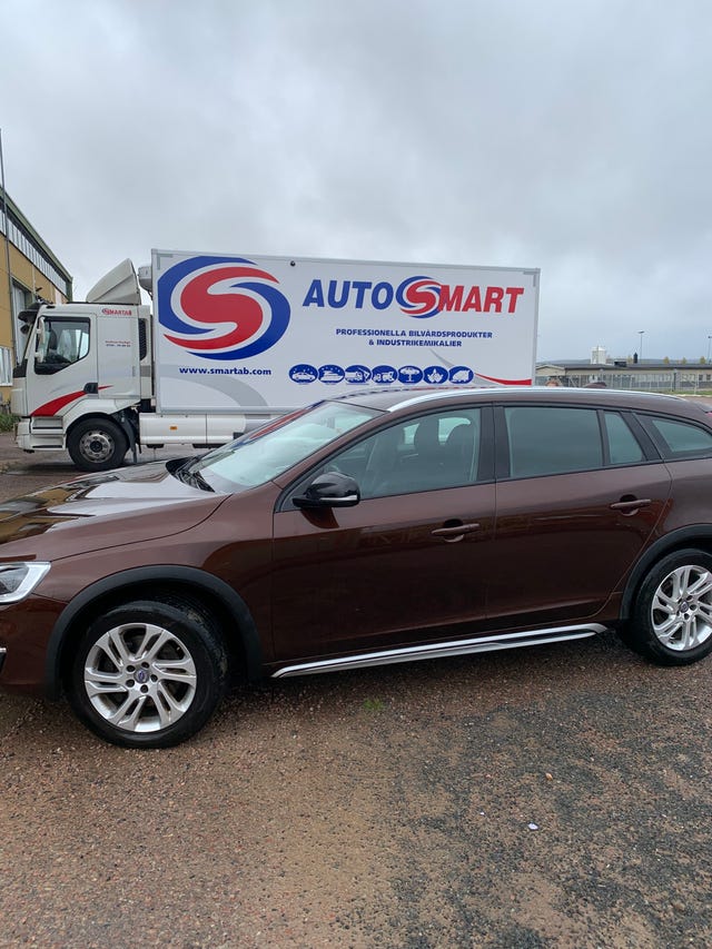Volvo V60 Cross Country 2018