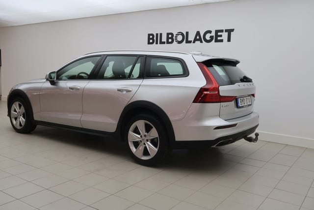Volvo V60 Cross Country 2020 – bild 3