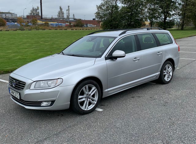 Volvo V70 2016