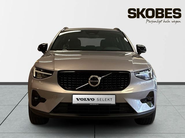 Volvo XC40 2026 – bild 2